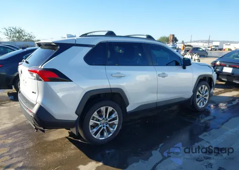 2023 Toyota Rav4 Xle Premium z USA, uszkodzony, nr VIN 2T3C1RFV3PW270850